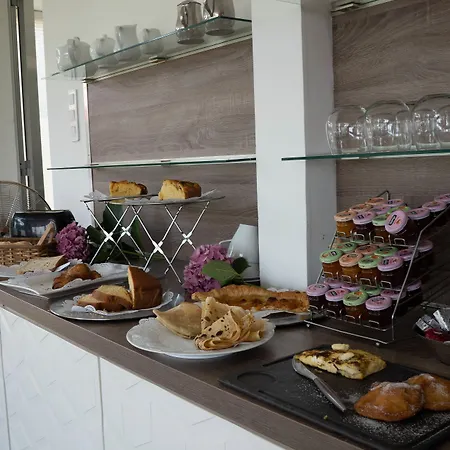 Les Jardins Hotel