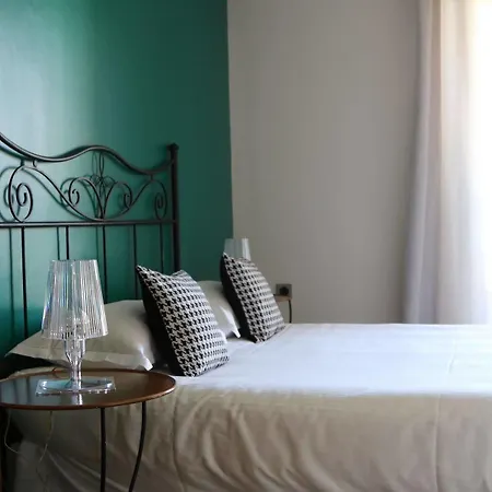 Les Jardins Hotel