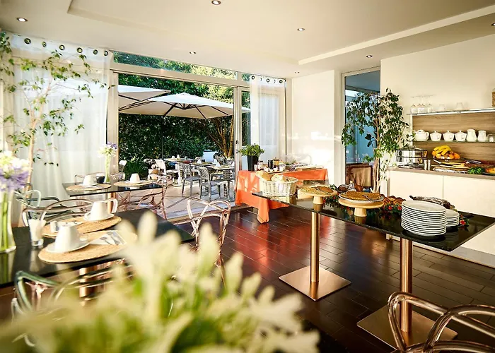 Les Jardins Hotel Lucciana (Corsica)