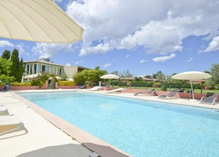 Hotel Les Jardins 3*