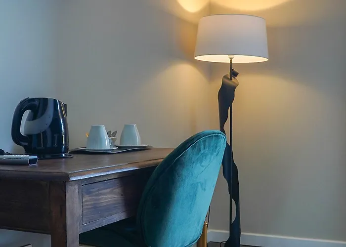 מלון Les Jardins 3*