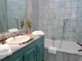 Les Jardins 3* לוצ'יאנה